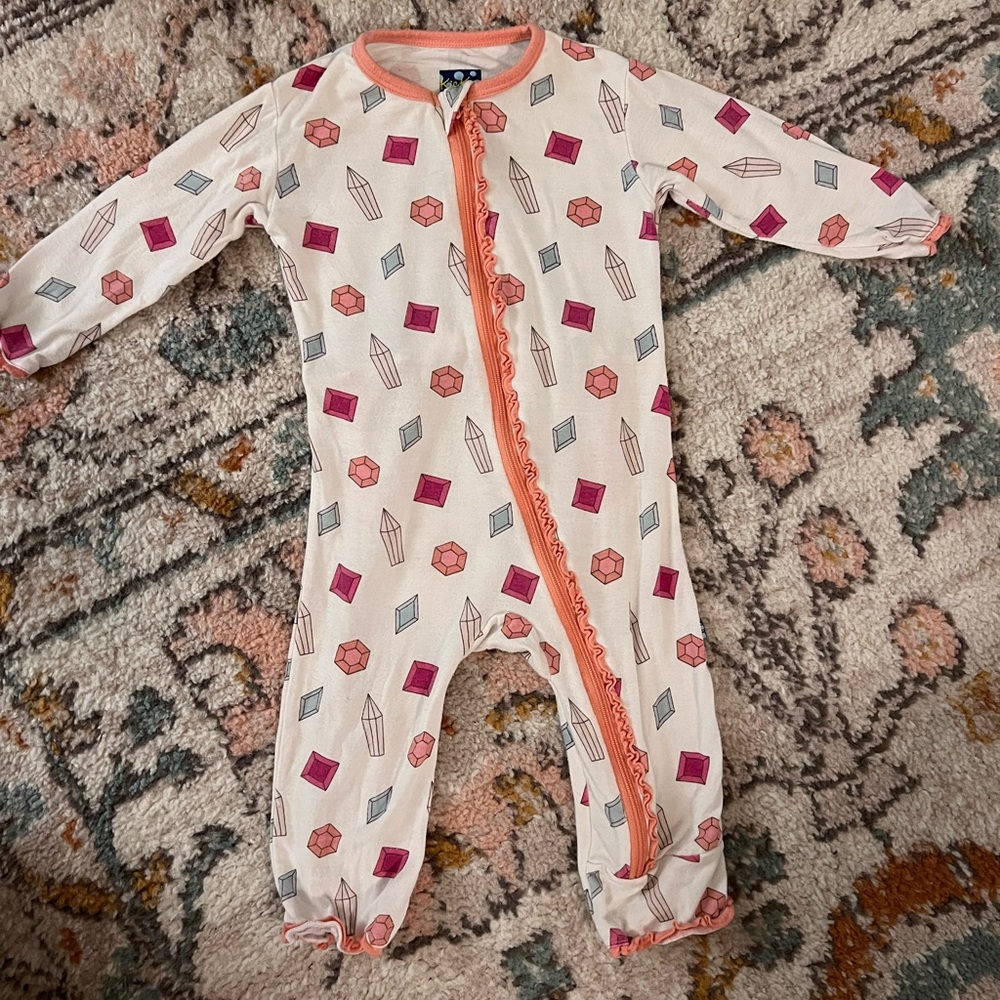 Kickee pants diamond sleeper